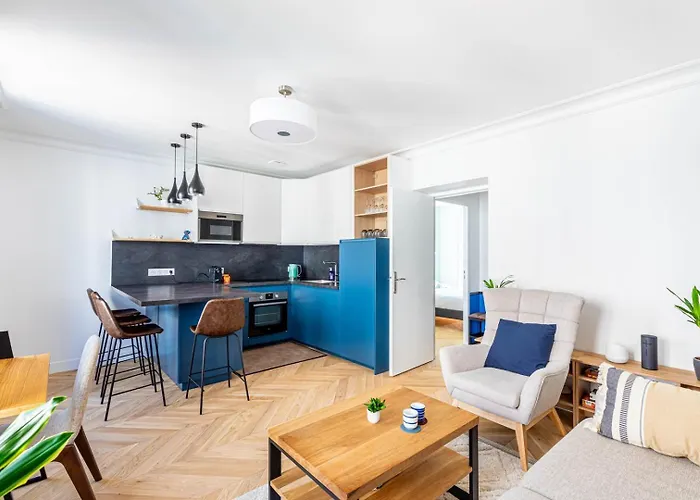 Cosy Retreat Near Attractions